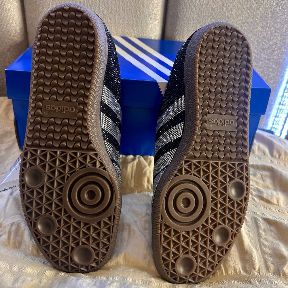 adidas Crystal-Embellished Low-Top Sneakers - Black & Silver - Picture 5 of 7